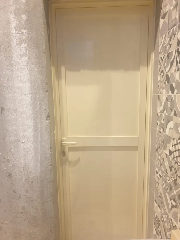 Light-finish entrance installation — Marhaba Aluminium & Metal Works