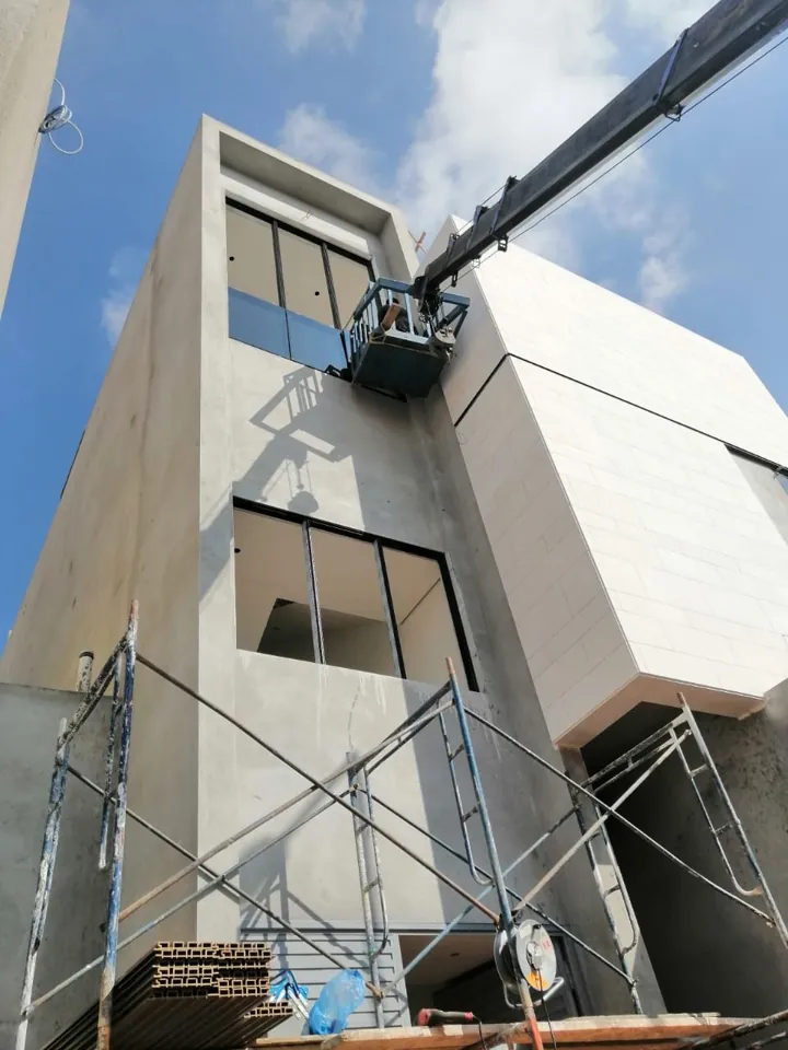 Exterior structure installation — Marhaba Aluminium & Metal Works